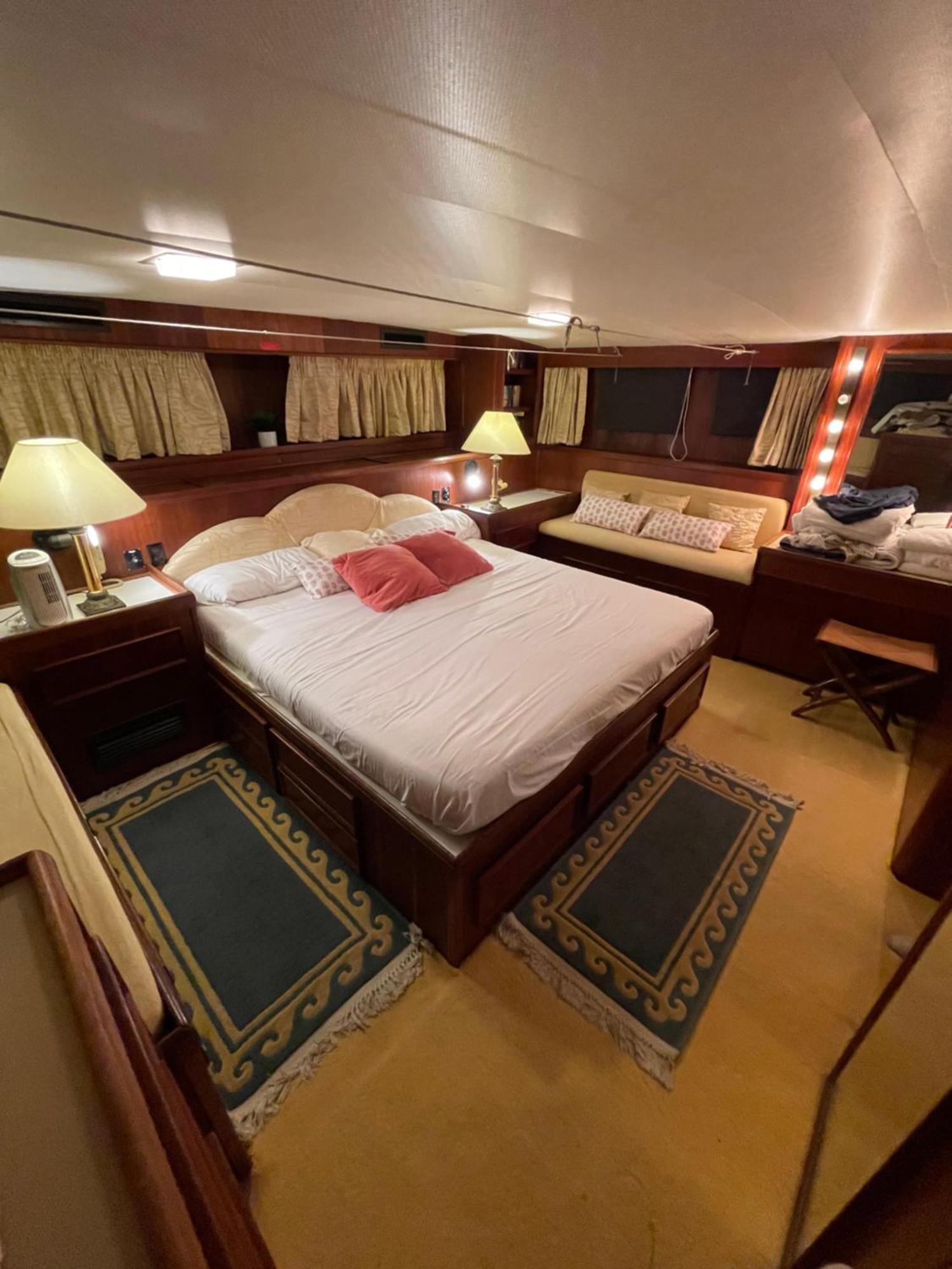 Hotel Yacht Our Alissa San Adrián de Besós Zewnętrze zdjęcie